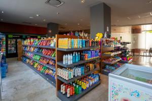 3BR Beachfront Luxury Apt wFirst Class Amenities