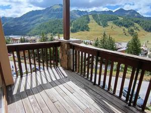 Appartements Appartement spacieux, vue pistes, animaux acceptes, parking - FR-1-445-226 : photos des chambres