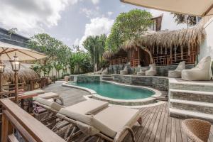 Layla Cabana - 7BR Villa in Pererenan - With Private Pool, Spa, Cinema & Gym
