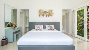 Villa Alun by Villa Finder