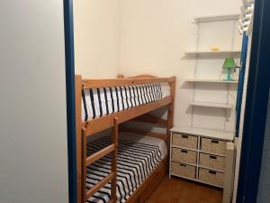 **Gruissan - T2 Cabine Mezzanine - Côté Village - 6 pers - Parking Privé - Proche Plages** - FR-1-796-63