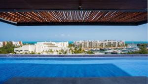 2BR Beach & Marina front Condo w Top Features