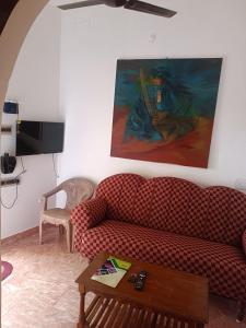 Villa Betty Individual 2 Rooms property at beach front Near French colony