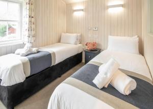 Shorefield Country Park