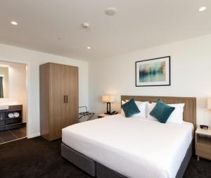 Oaks Auckland Hotel