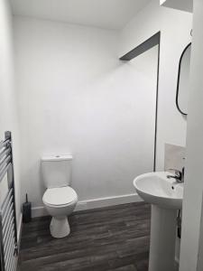 Stylish Central Studio Apartment Near Train Station Appt 9