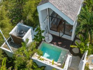 Tiny 2 - Dreamy 1BR Villa Getaway, Near Nyanyi Beach!