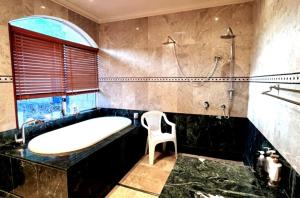 Riverside Location near water and Golf Course