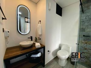 Epic Suite 212 Premium Aeropuerto