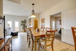 Golf Course Views and Private Deck Mesquite Condo!