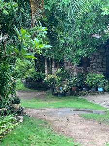 Rote Surf Resort - Lualemba Bungalows