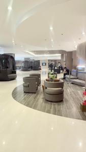 Shore Residecnes Infront of MoA, Netflix, Wifi