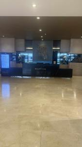 Shore Residecnes Infront of MoA, Netflix, Wifi