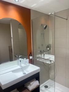Hotels Hotel AKENA Chalons-en-Champagne : photos des chambres