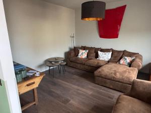 Vivere NientAltro between port and historic center