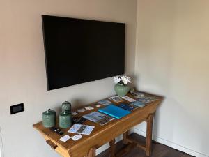 Vivere NientAltro between port and historic center