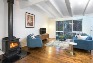 Belle Cottage Secluded Stay Near Shops Cafes