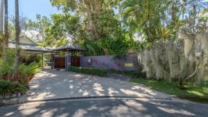 A Tropical Treat - Sea Level Port Douglas