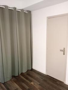 Appartements Jolie studio centre ville : photos des chambres