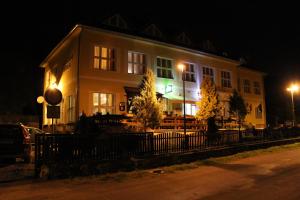 3 csillagos hotel Hotel Obecná Škola Svatý Jan pod Skalou Csehország