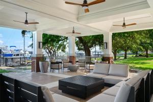 Tryon Riverfront Inn New Bern, Tapestry Collection By Hilton