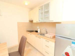 Apartments Seafront Silence - One Bedroom Apartment with Terrace and Sea View