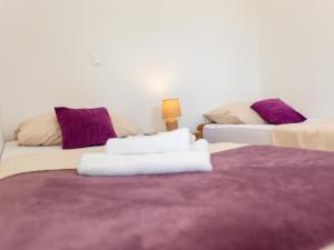 Apartment Moja - Two Bedroom Apartment with Terrace