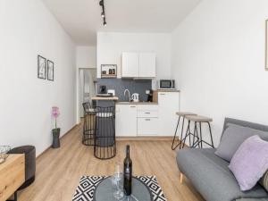 Apartment in Valbandon near Beach & Pool