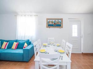 Holiday Home My Summer House - Two-Bedroom Holiday Home with Private Pool and Terrace - ST