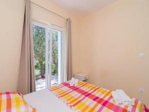 Apartments & Rooms Tapera- Comfort One-Bedroom Apartment with Terrace and Garden View