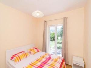 Apartments & Rooms Tapera- Comfort One-Bedroom Apartment with Terrace and Garden View