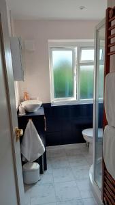 Welcome to No 2 - modern comfortable stay