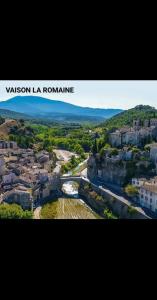 Appartements La suite-Appartement Cosy 300m du theatre Antique : photos des chambres