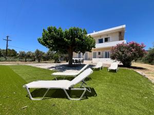 Nafpaktos PebBle Apartments in Marathias