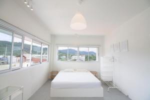 Spacious 2 Bedrooms 360deg Mountain-View Apartment