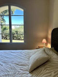 Villas Les Lauriers Roses air-conditioned villa with garden and swimming pool : photos des chambres