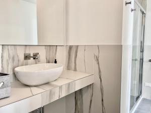 Monolocale vista castello – Dimora dell’Ulivo 4