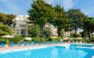 Appartements La Baule terrasse, piscine, parking tout confort : photos des chambres