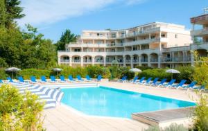 Appartements La Baule terrasse, piscine, parking tout confort : photos des chambres