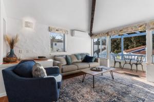 Sea Breeze - Orewa Oceanside Apartments