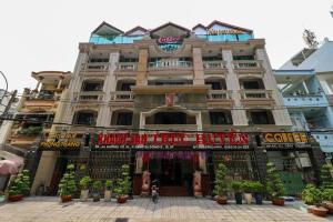 Truc Huyen Hotel