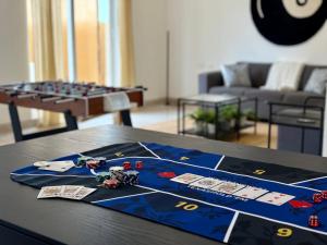 The Leos Haus - 4BR, Jaccuzi, Snooker, and Foosball