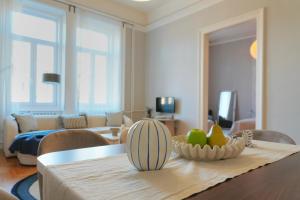 Art Historic Home Downtown Landmarks 19 Century