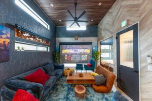 3-minute walk from Nishi-Shinjuku Station 100square meters Entire Private House 4LDK