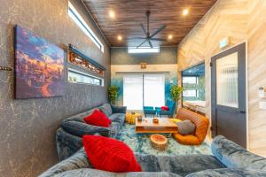 3-minute walk from Nishi-Shinjuku Station 100square meters Entire Private House 4LDK