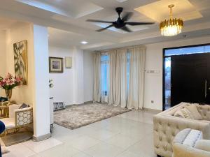 Bangi Home Semi-D