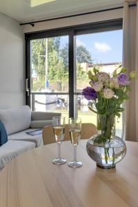 Domy Na Wodzie - La Mare Motlava Houseboats by Downtown Apartments