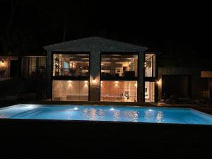 Villas Villa de luxe a valbonne : Villa