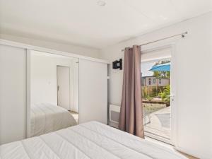 Chalets Piscine chauffee commune - chalet pour 4 : photos des chambres