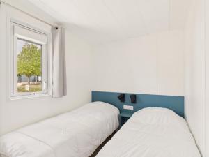 Chalets Piscine chauffee commune - chalet pour 4 : photos des chambres